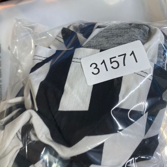 Pretty Woman Top Women S Small Black Geometric Open Front Long Sleeve Casual - Picture 7 of 7